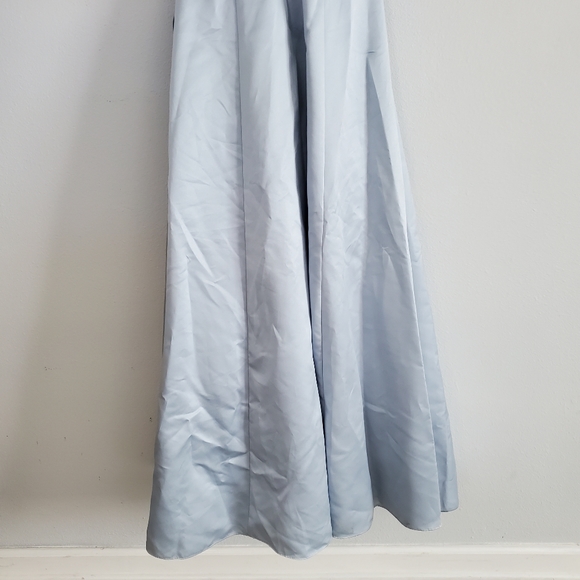 David's Bridal Ice Blue Bridesmaid Gown - US 6 - Picture 6 of 9